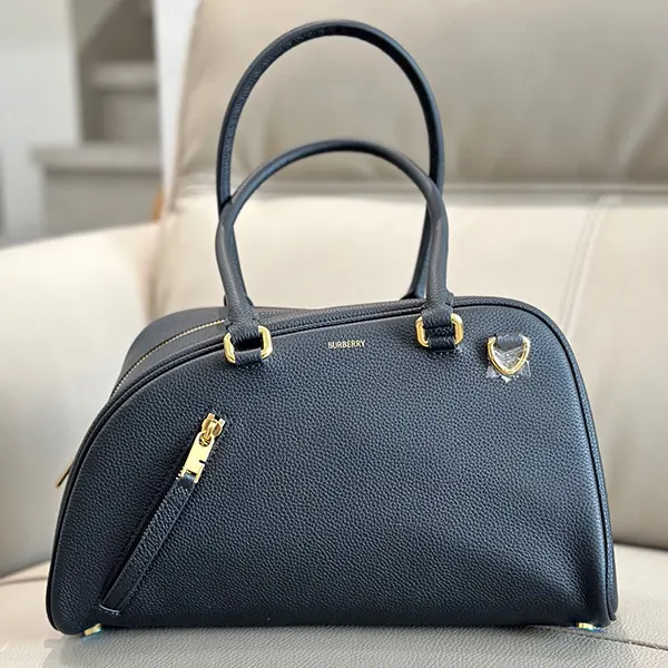 バーバリー スモール n級品 シールド ツイン ボウリングバッグ Bar37540